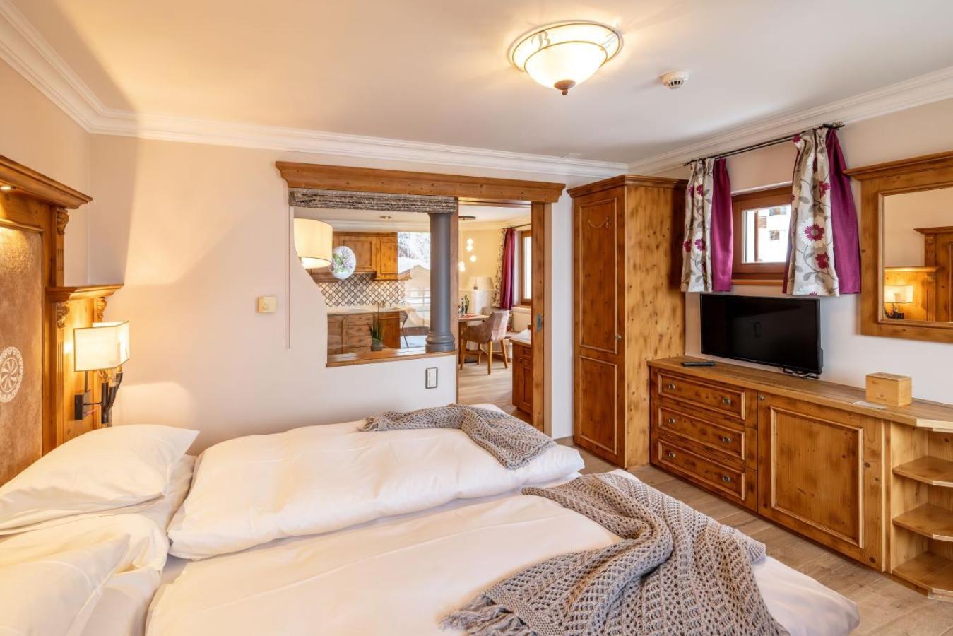Belarosa Suiten & Wellness Buitenkant foto